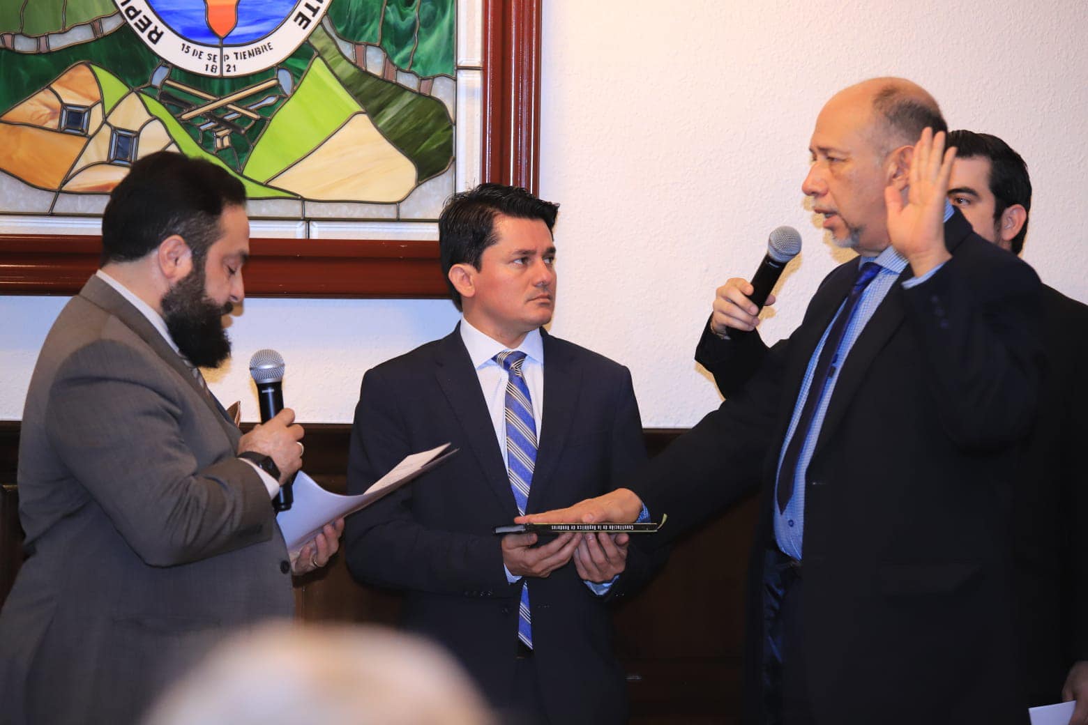 Juramentada Junta Nominadora 